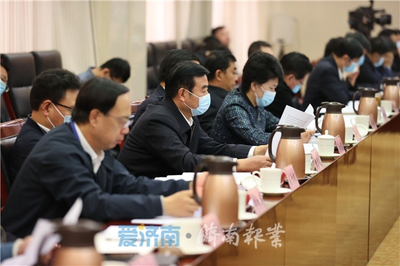 市委常委会召开会议学习贯彻习近平总书记重要讲话精神 孙立成讲话 孙述涛雷杰边祥慧出席